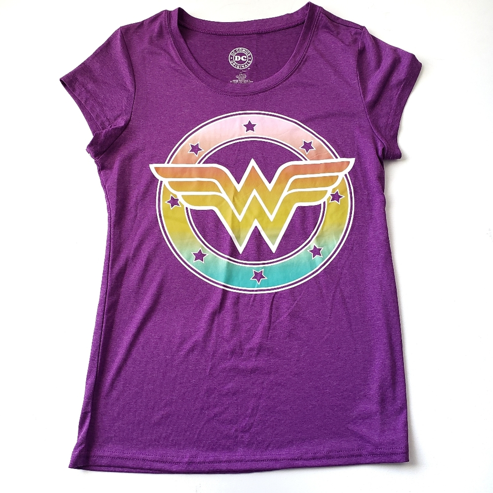 DC Comics Wonder Woman Purple Short Sleeve TShirt Juniors 15/17